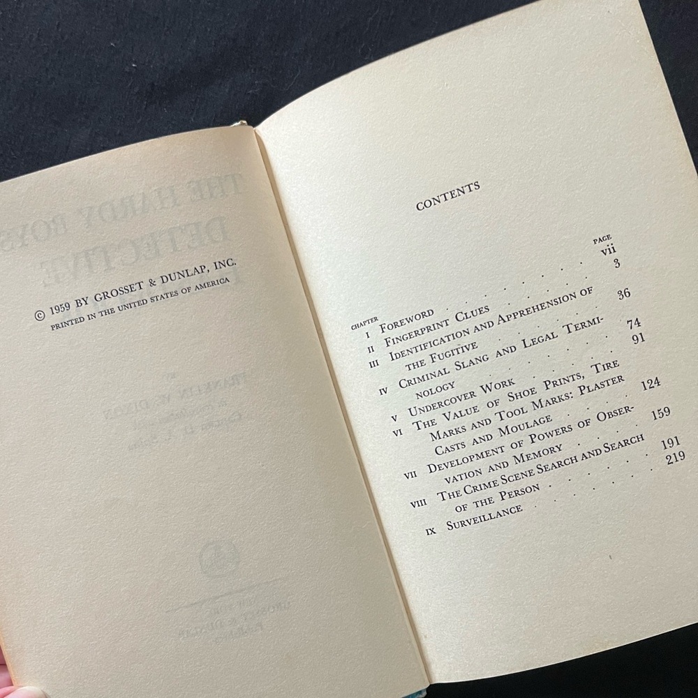 The Hardy Boys Detective Handbook Antique Book - Picture 7 of 7
